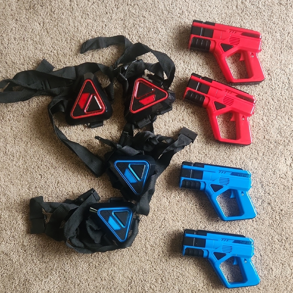 Sharper Image Four-Player Battle Gun Game